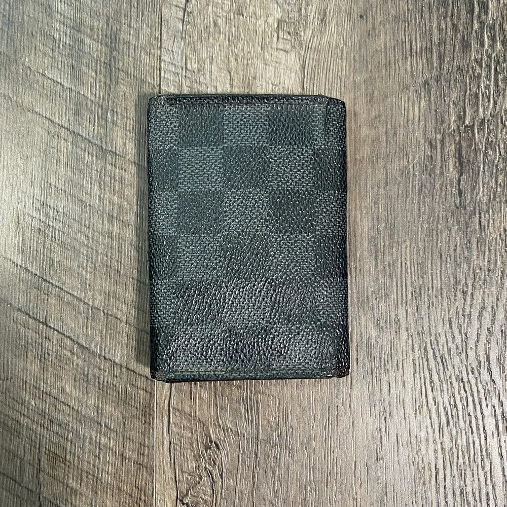 LOUIS VUITTON LV Damier Graphite 6 Key Holder